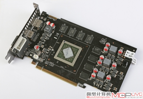 昂达HD6850神盾显卡的PCB板，采用全黑化设计。